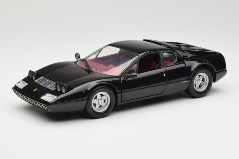 Ferrari 365 GT4/BB Must Kyosho 1:18 08173K Metall