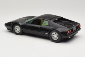 Ferrari 365 GT4 BB Must Chrono 1:18 CH002 Metall - pilt 7/8