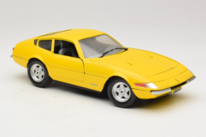 Ferrari 365 GTB/4 Daytona Kollane Techno Giodi 1:18 40011-Y1 Metall - pilt 5/7