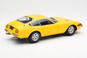 Ferrari 365 GTB/4 Daytona Kollane Kyosho 1:18 08162Y Metall - pilt 3/8