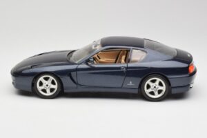 Ferrari 456 GT Sinine Bburago 1:18 3036 Metall - pilt 3/8