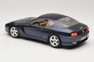 Ferrari 456 GT Sinine Bburago 1:18 3036-B1 Metall - pilt 7/8
