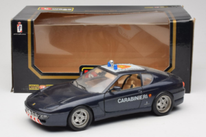 Ferrari 456 GT Carabinieri Must Bburago 1:18 3036-B3 Metall - pilt 8/8