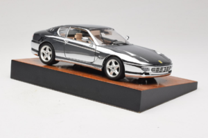 Ferrari 456 GT Chrome Silver Bburago 1:18 3746-R1 Metall - pilt 6/8