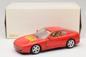 Ferrari 456 GT Ferrari Model Club Punane Bburago 1:18 3036-P1 Metall - pilt 8/8
