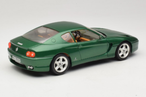 Ferrari 456 GT Roheline Metallic Bburago 1:18 3036-GR1 Metall - pilt 3/8