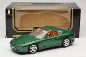 Ferrari 456 GT Roheline Metallic Bburago 1:18 3036-GR1 Metall - pilt 8/8