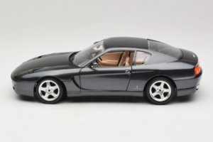 Ferrari 456 GT Hall Metallic Erivärving Bburago 1:18 3036D Metall - pilt 4/8