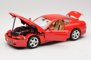 Ferrari 456 GT Punane Bburago 1:18 3046-R1 Metall - pilt 2/8