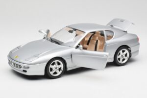 Ferrari 456 GT Hõbedane Bburago 1:18 3036-M2 Metall - pilt 2/8