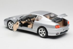 Ferrari 456 GT Hõbedane Bburago 1:18 3036-M2 Metall - pilt 5/8