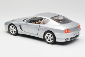 Ferrari 456 GT Hõbedane Bburago 1:18 3036-M2 Metall - pilt 7/8