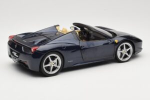 Ferrari 458 Italia Spider Dark Blue Metallic Hot Wheels 1:18 X5529 Metall - pilt 3/8