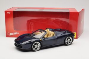 Ferrari 458 Italia Spider Dark Blue Metallic Hot Wheels 1:18 X5529 Metall - pilt 8/8
