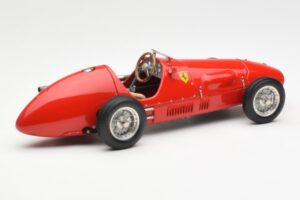 Ferrari 500 F2 #1 A. Ascari F1 Double World Champion 1952-1953 CMC 1:18 M-056 Metall - pilt 2/6