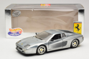 Ferrari 512M Chrome Silver Hot Wheels 1:18 25739 Metall - pilt 8/8