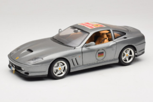 Ferrari 550 Maranello 25 Ferrari Model Club Hõbe Bburago 1:18 3344-S1 Metall