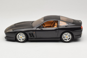 Ferrari 550 Maranello Must Metallik Bburago 1:18 3344-B1 Metall - pilt 4/8