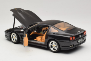 Ferrari 550 Maranello Must Metallik Bburago 1:18 3344-B1 Metall - pilt 5/8