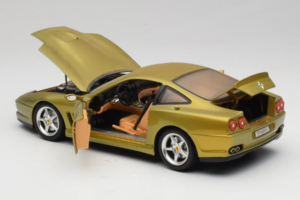 Ferrari 550 Maranello Gold Metallic Braccio & Gotz Bburago 1:18 3044-G1 Metall - pilt 5/8