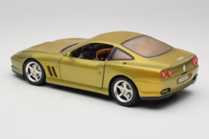 Ferrari 550 Maranello Gold Metallic Braccio & Gotz Bburago 1:18 3044-G1 Metall - pilt 7/8