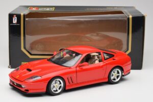 Ferrari 550 Maranello Punane Bburago 1:18 3064 Metall - pilt 8/8
