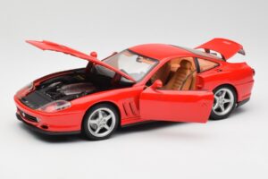 Ferrari 550 Maranello Punane Maisto 1:18 31839 Metall - pilt 2/8
