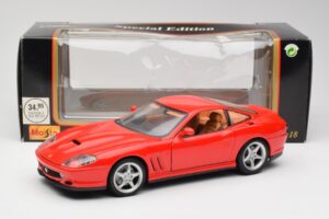 Ferrari 550 Maranello Punane Maisto 1:18 31839 Metall - pilt 8/8