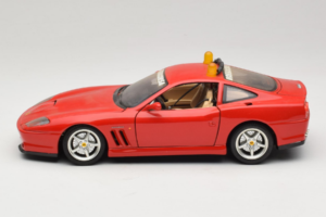 Ferrari 550 Maranello Safety Car Rosso Corsa Bburago 1:18 3064-P1 Metall - pilt 4/8