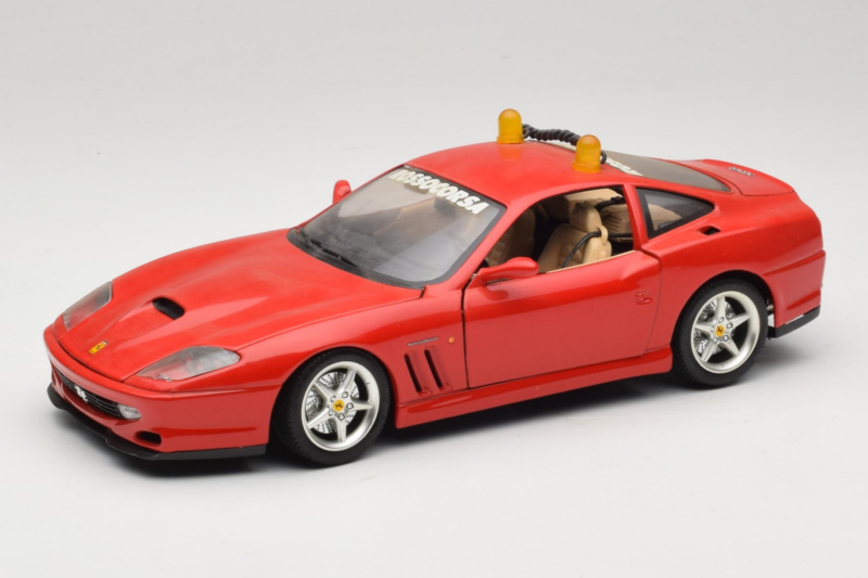 Ferrari 550 Maranello Safety Car Rosso Corsa Bburago 1:18 3064-P1 Metall