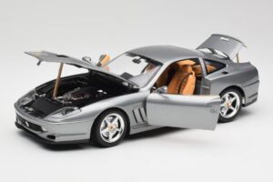 Ferrari 550 Maranello Hõbe Bburago 1:18 3344 Metall - pilt 2/8