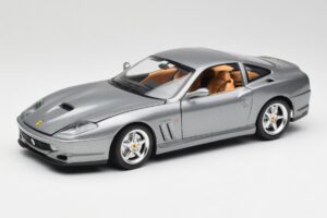 Ferrari 550 Maranello Hõbe Bburago 1:18 3344 Metall