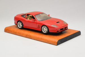Ferrari 550 Maranello Technik Museum Speyer Edition Bburago 1:18 B001 Metall - pilt 6/8