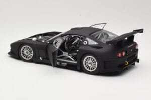 Ferrari 575 GTC GT1 2004 Kyosho 1:18 08391B Metall - pilt 5/8