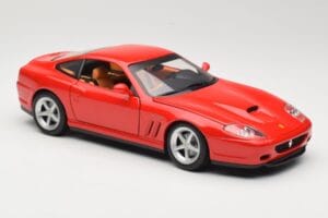 Ferrari 575M Maranello Punane Hot Wheels 1:18 54937 Metall - pilt 6/8