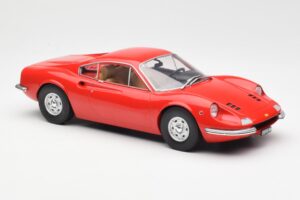 Ferrari Dino 246 GT Punane MCG 1:18 MCG18166 Metall - pilt 4/6