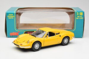 Ferrari Dino 246 GT Kollane Anson 1:18 30301W Metall - pilt 8/8