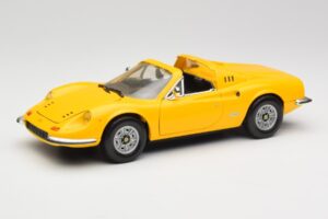 Ferrari Dino 246 GTS Kollane Hot Wheels 1:18 23920 Metall