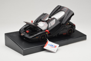 Ferrari Enzo Matt Black Piiratud Väljaanne BBR 1:18 HE180029 Metall - pilt 2/9