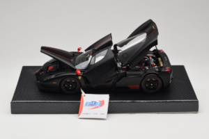 Ferrari Enzo Matt Black Piiratud Väljaanne BBR 1:18 HE180029 Metall