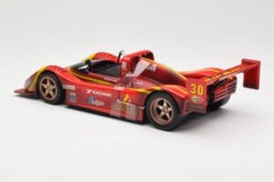 Ferrari F333 SP #30 Moretti 2001 Hot Wheels 1:18 29750 Metall - pilt 5/6