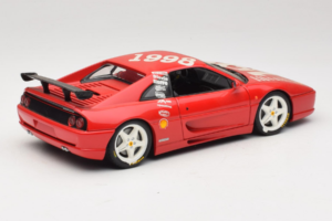 Ferrari F355 Berlinetta Punane valgete ratastega UT Models 1:18 180074020-P2 Metall - pilt 3/8