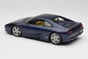 Ferrari F355 Berlinetta Sinine Metallik UT Models 1:18 180074020-B1 Metall - pilt 7/8