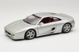 Ferrari F355 Berlinetta Hõbedane UT Models 1:18 180074020-S1 Metall