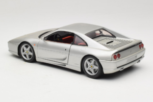 Ferrari F355 Berlinetta Hõbedane UT Models 1:18 180074020-S1 Metall - pilt 7/8