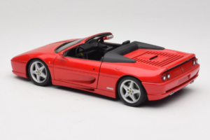 Ferrari F355 Spider Punane UT Models 1:18 180074030-P1 Metall - pilt 6/7