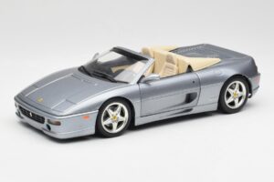 Ferrari F355 Spider Hõbedane Hot Wheels 1:18 23907-M1 Metall