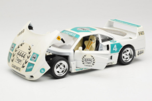 Ferrari F40 4444 Tage Garanta #4 Valge Bburago 1:18 3332-W5 Metall - pilt 2/8