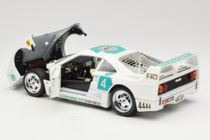 Ferrari F40 4444 Tage Garanta #4 Valge Bburago 1:18 3332-W5 Metall - pilt 5/8