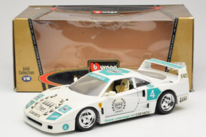 Ferrari F40 4444 Tage Garanta #4 Valge Bburago 1:18 3332-W5 Metall - pilt 8/8